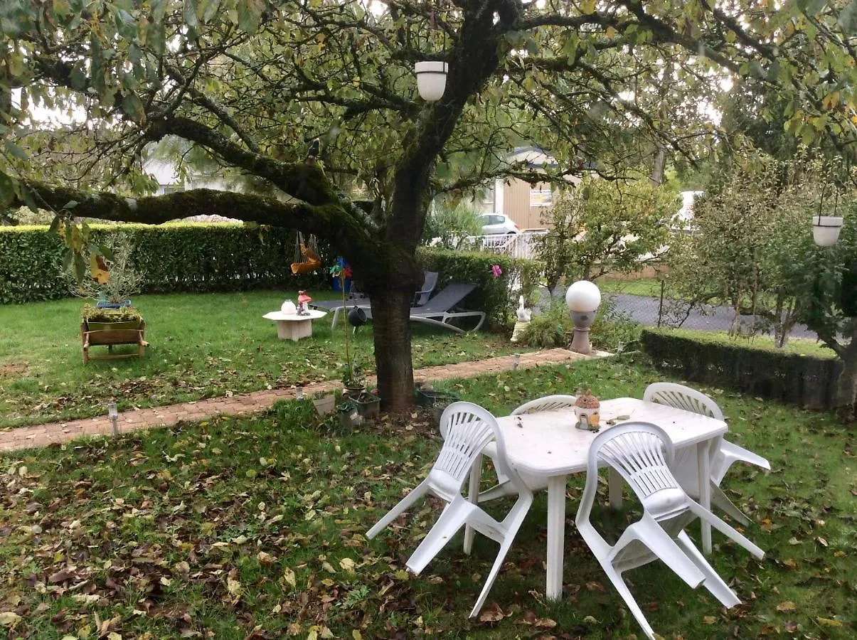 Maison Avec Veranda Proche Du Centre Ville Rignac  0*, Rignac (Aveyron) France